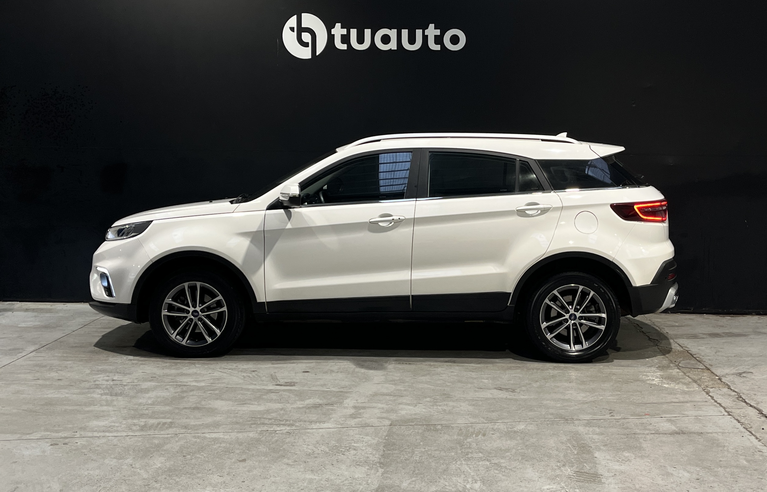 Ford Territory Trend 1.5 Aut — foto 7 de 40