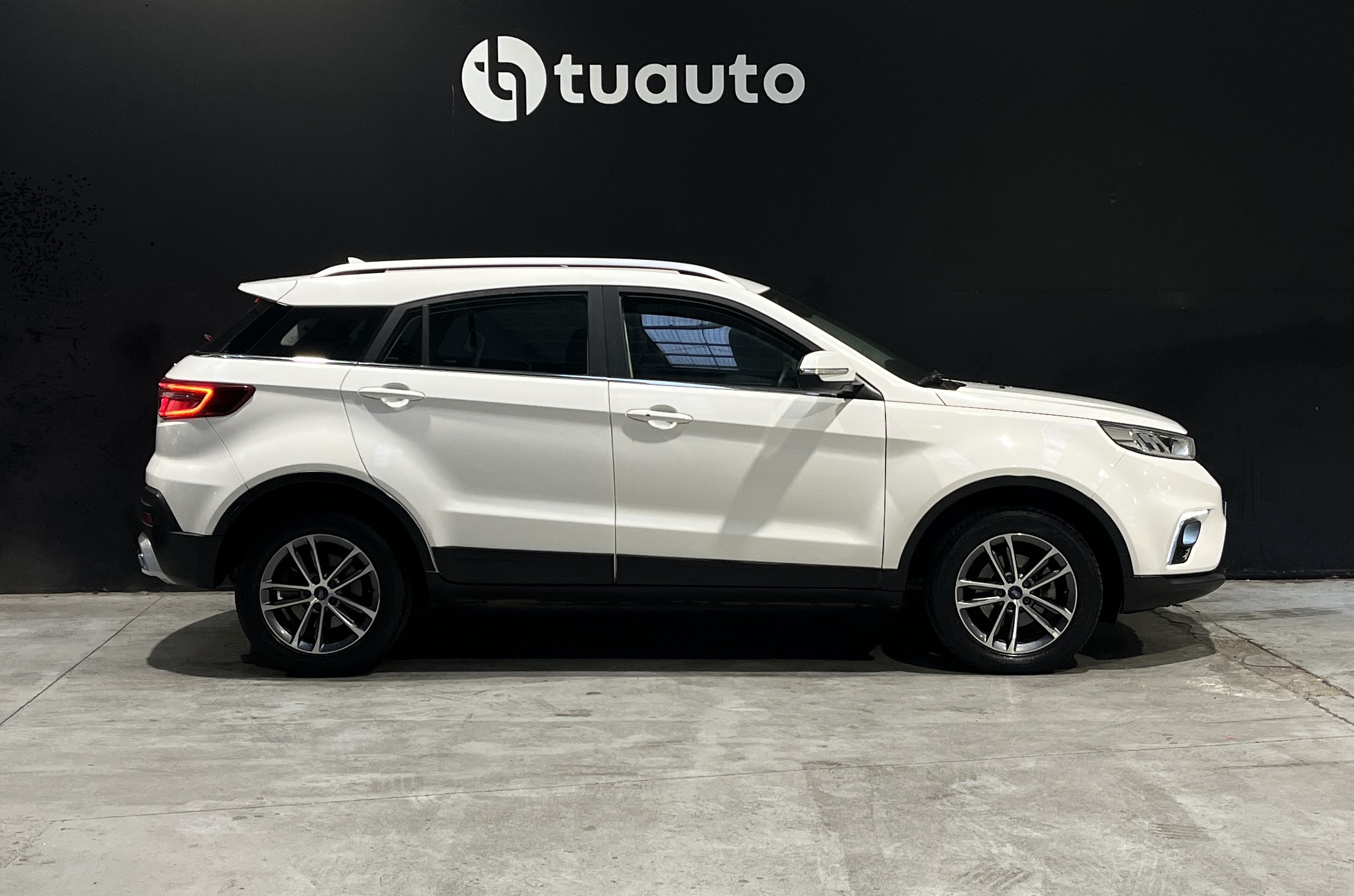 Ford Territory Trend 1.5 Aut — foto 3 de 40