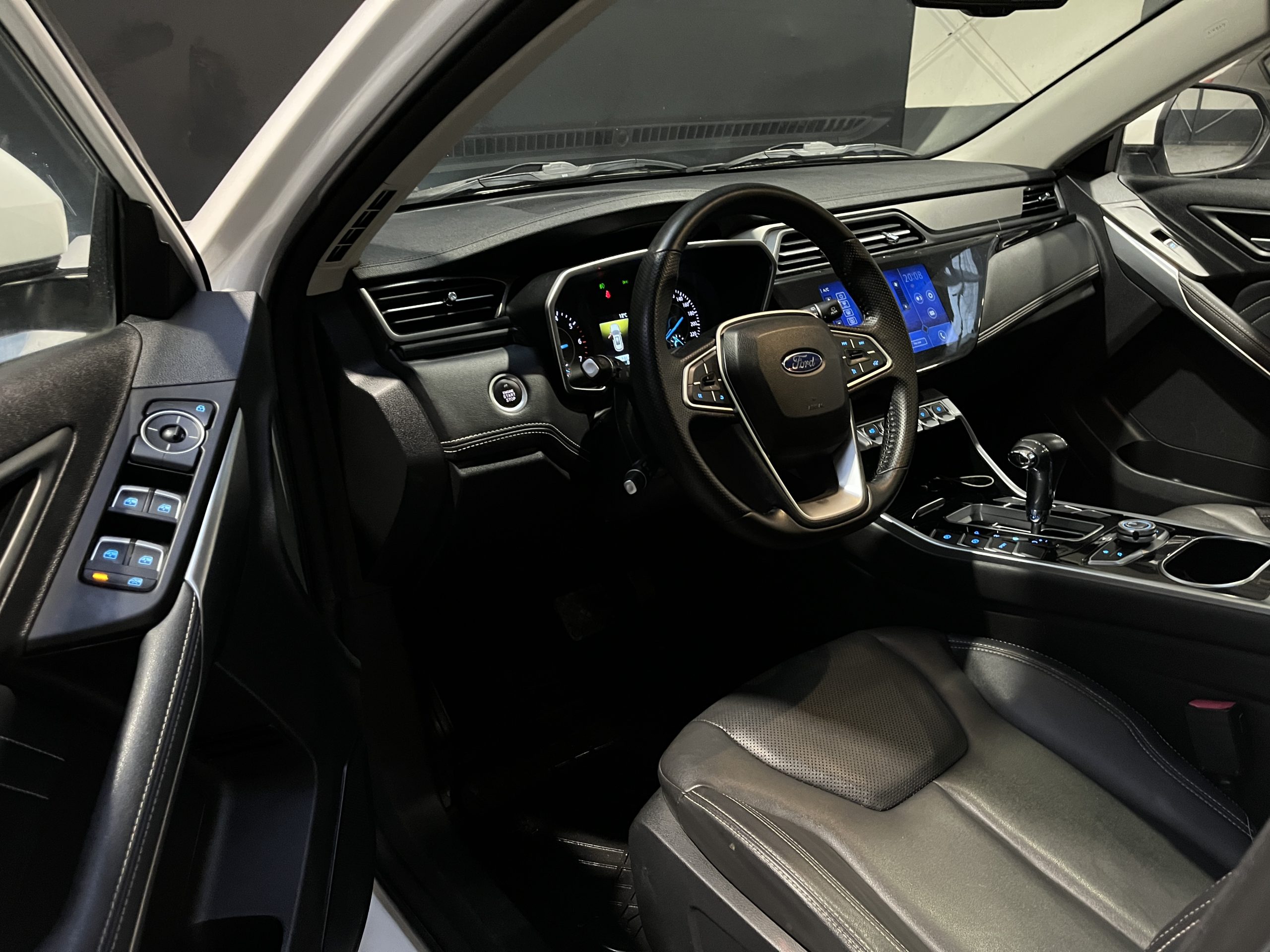 Ford Territory Trend 1.5 Aut — foto 13 de 40