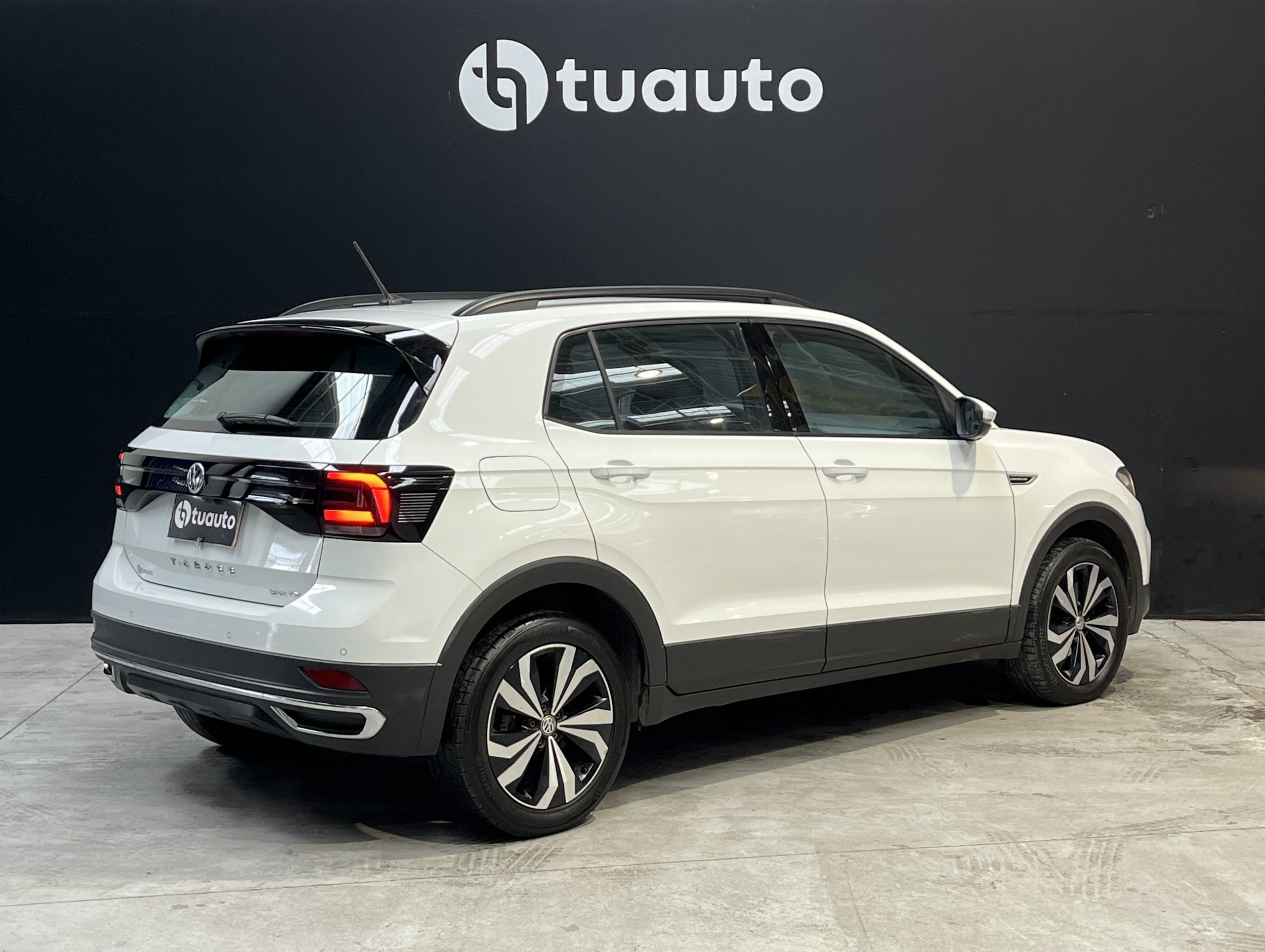 Volkswagen T-Cross Comfortline Tsi1.0 Aut — foto 4 de 32