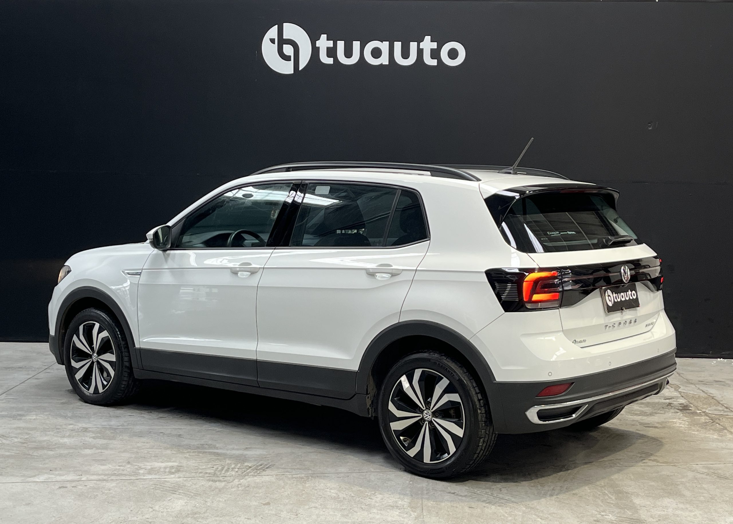 Volkswagen T-Cross Comfortline Tsi1.0 Aut — foto 6 de 32